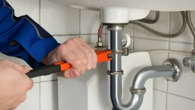 فني سباك في مكة